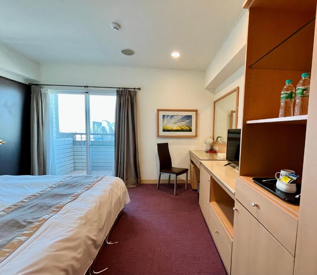 Xinshi Sendale Tainan Science Park Hotel מראה חיצוני תמונה