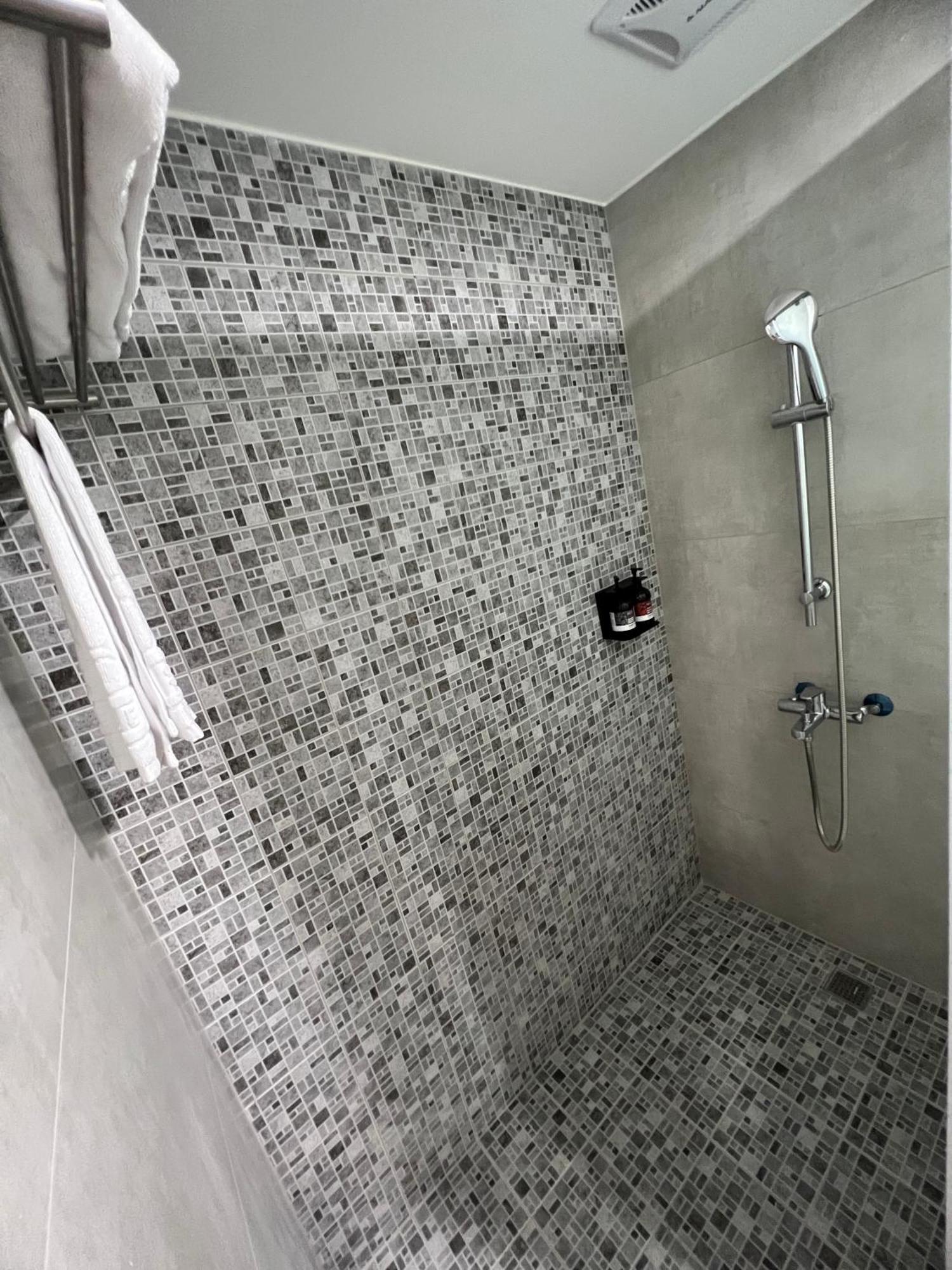 Xinshi Sendale Tainan Science Park Hotel מראה חיצוני תמונה